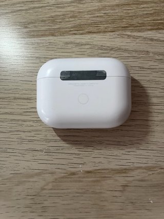 Funda cargadora de AirPods