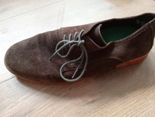Zapatos de ante marrones