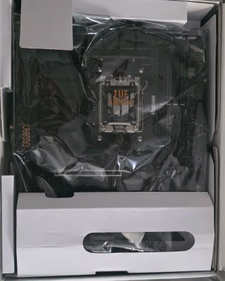 Placa Base ASUS TUF GAMING B650-E WIFI