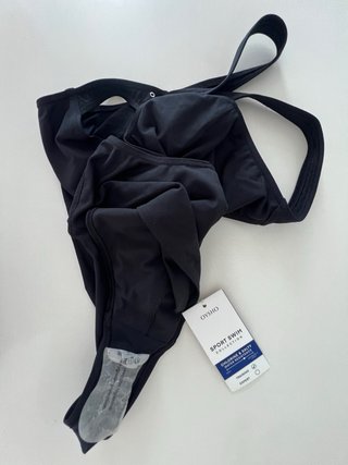 Bañador deportivo negro Oysho Talla S