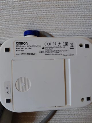 Tensiometro Omron M6 Comfort