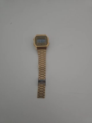 Reloj Casio Dorado