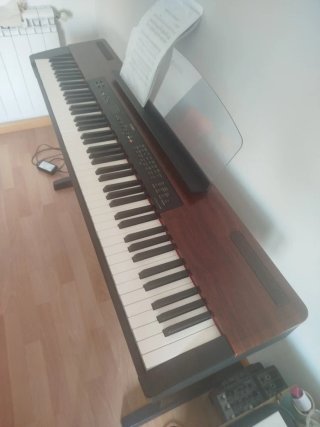 Piano Yamaha P120