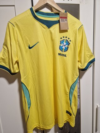 Camiseta Brasil Nike Talla L