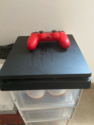 PS4 Slim 1TB + Mando Original