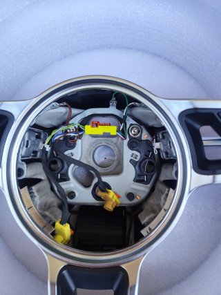 Volante nuevo  Porsche Macan 95b