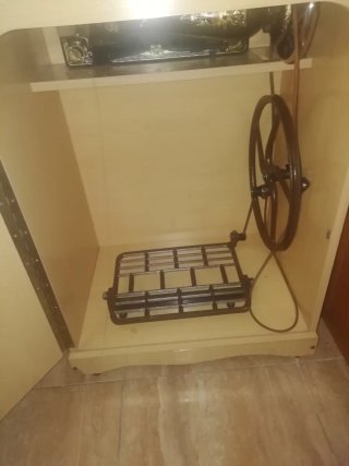 Máquina de coser Gritzner antigua