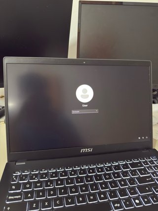 MSI Modern 15 32GB RAM 1TB SSD