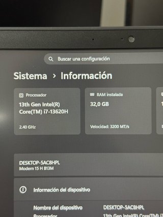 MSI Modern 15 32GB RAM 1TB SSD