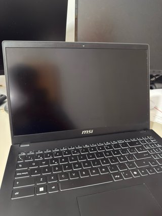MSI Modern 15 32GB RAM 1TB SSD