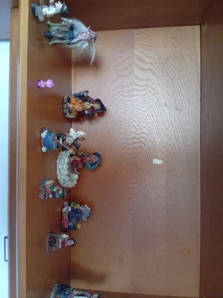 Colección de figuras de brujas
