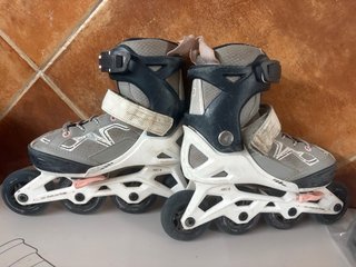 Patinetes en línea ABEC 3