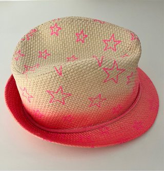 Sombrero playa Billieblush T54 estrellas neón