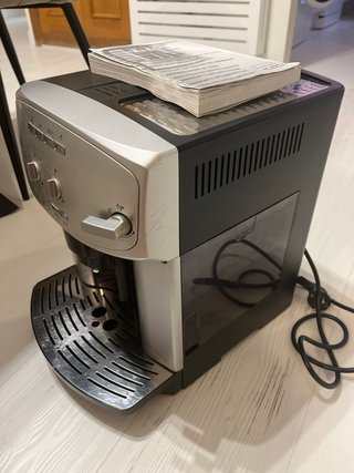 Cafetera DeLonghi Caffè Venezia Plata