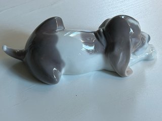 Figura Lladro Perro Dormilón Porcelana