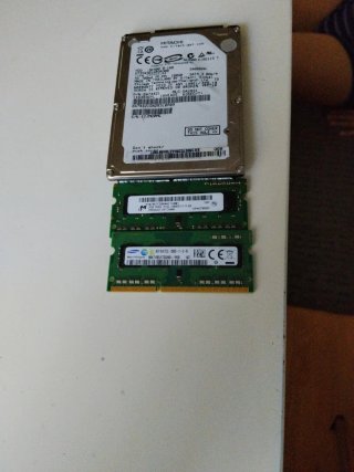 Disco Duro Hitachi 160GB + 6GB RAM