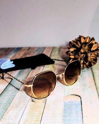 Gafas de sol tornasoladas NUEVAS A ESTRENA