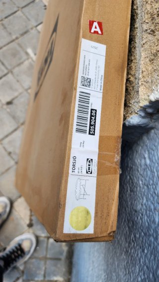 Mesa de centro IKEA sin abrir