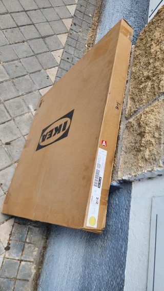 Mesa de centro IKEA sin abrir