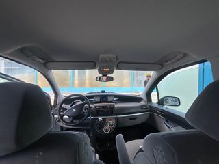 Peugoet 807 2009