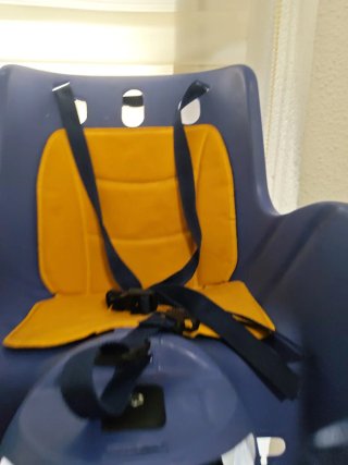 Porta niños bici azul y naranja Regalo casco
