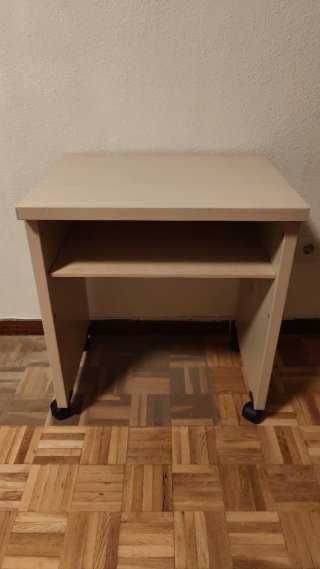 Mesa auxiliar despacho con ruedas