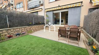 Casa adosada en venta en Bufalà en Badalona