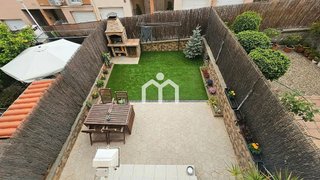 Casa adosada en venta en Bufalà en Badalona