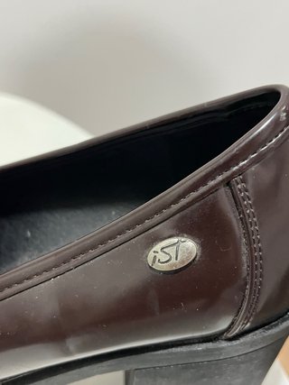 Zapatos Isteria tacón marrón