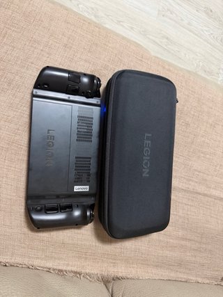 Consola Portátil Negra  (Lenovo legion)