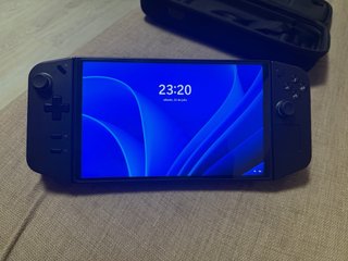 Consola Portátil Negra  (Lenovo legion)
