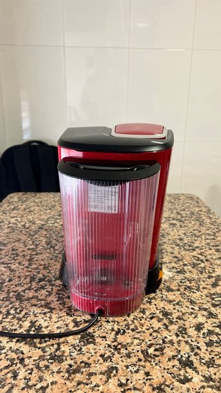 Cafetera Bosch Tassimo Happy Roja
