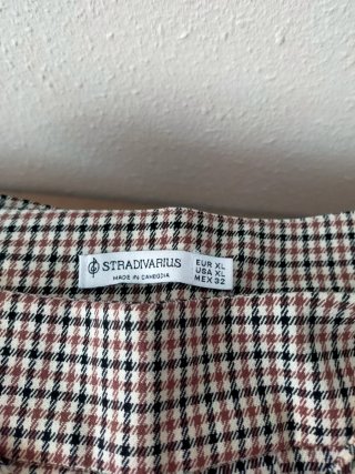 Falda pantalón Stradivarius cuadros