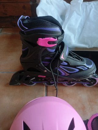 Patines en línea y protecciones infantiles