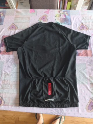 Maillot Ciclismo Negro y Rojo