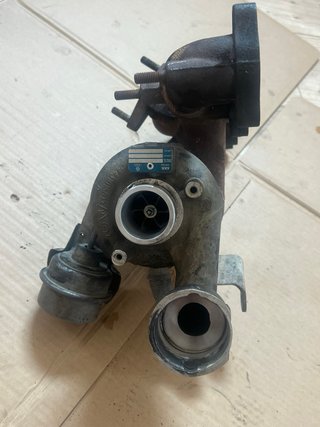 Turbo Audi A3 2.0 TDI 140 CV Original
