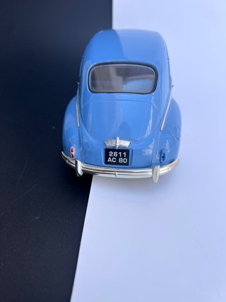 Peugeot 203 (1954) Solido 1/18
