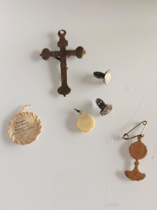 Lote artículos religiosos antiguos