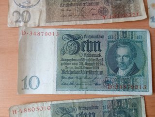 9Billetes Reichsmark, Moneda, 4 Sellos, Lingote