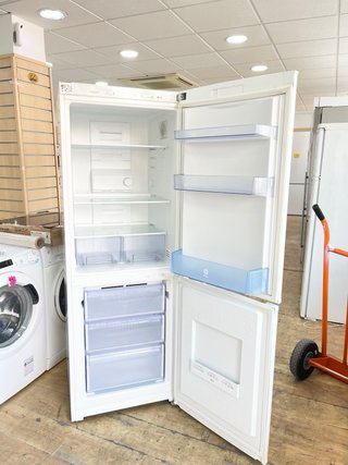 FRIGORÍFICO COMBI BALAY 170CM NOFROST A+++. ENVÍO