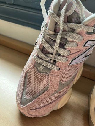 Zapatillas New Balance 9060 Originales Rosa/Gris