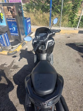 Yamaha Nmax 2025 Negra - 30mil km