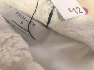 Falda-pantalón de encaje blanco