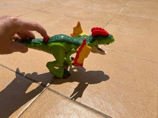 Dragón Mattel Dispara Flecha Fuego