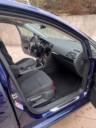Volkswagen Golf Azul 121.000 Kms, dl 2.018