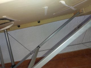 Mesa de masaje Naipo portátil con muchas accesorio