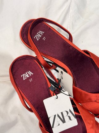 Tacones nuevos Zara 37