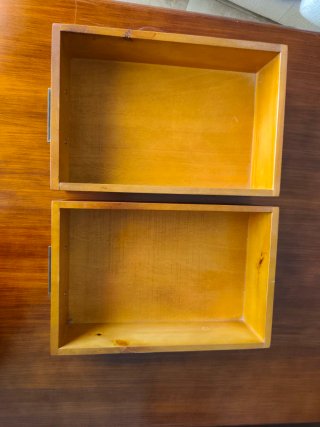 Mesa de centro madera colonial.