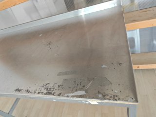 Mesa de trabajo metálica Ikea
