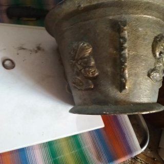 Mortero de Bronce Antiguo